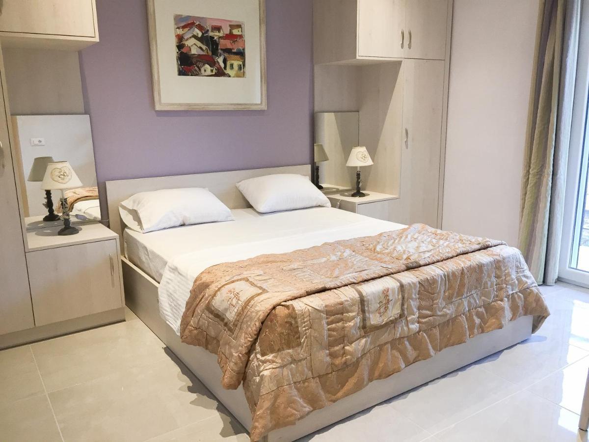 The Central Suites Kassiopi Eksteriør billede