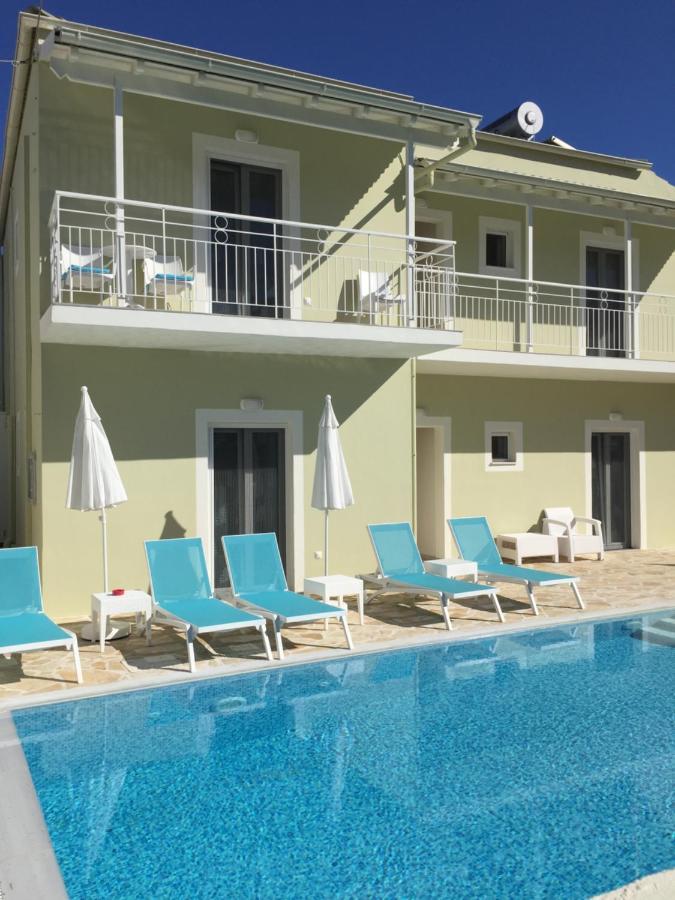 The Central Suites Kassiopi Eksteriør billede