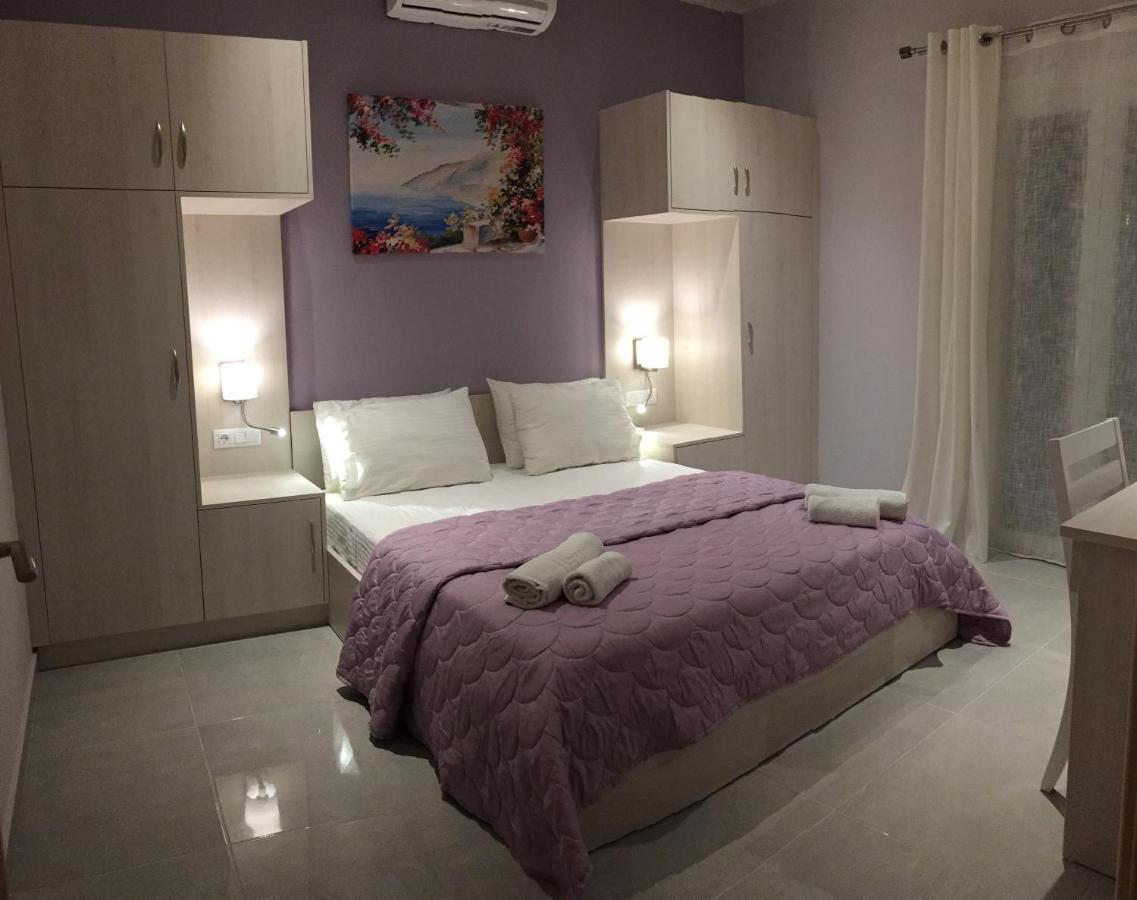 The Central Suites Kassiopi Eksteriør billede